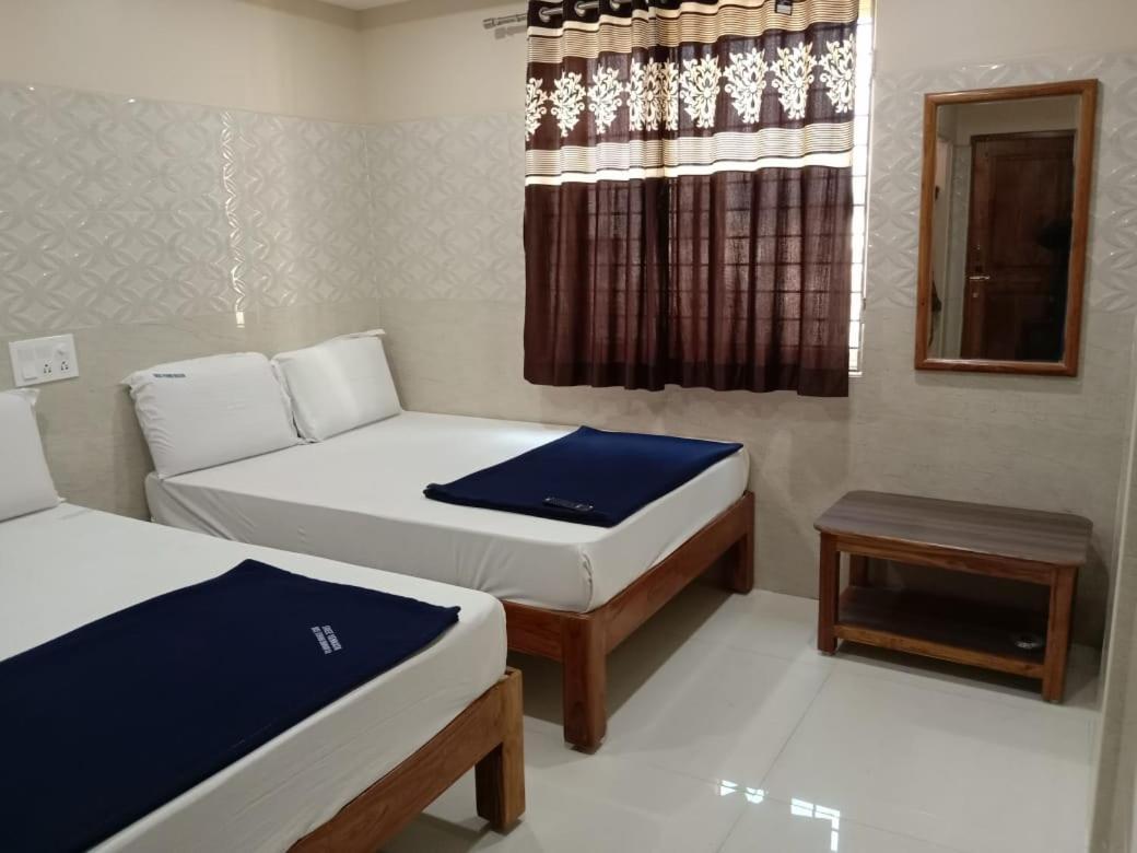 Vishnu Bhavan Tirupati Exteriör bild
